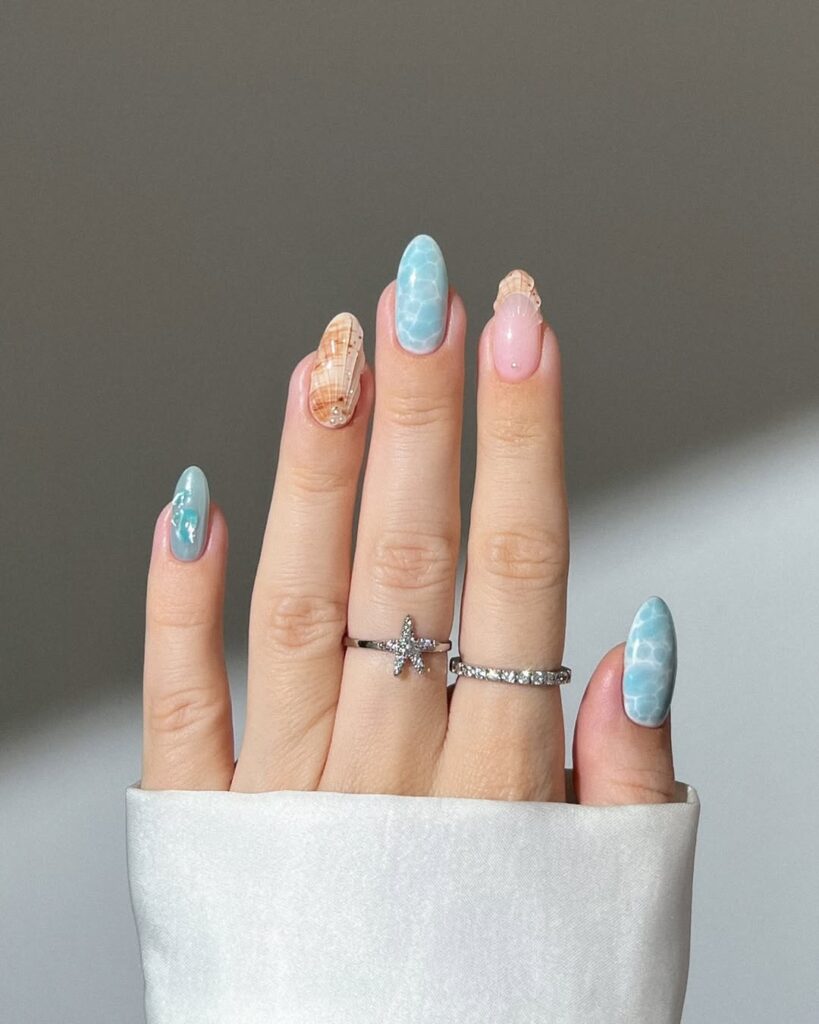 Seashell Pearl Nails