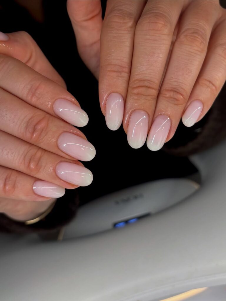 Milky Short Babyboomer Nails