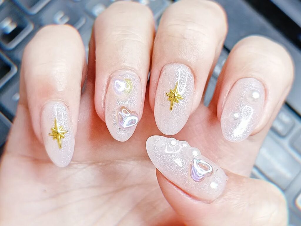 Pearl Babyboomer Nails